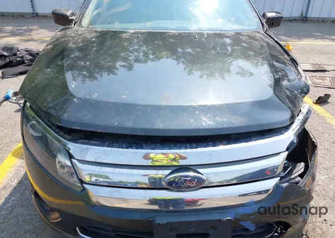 2010 Ford Fusion Se z USA, uszkodzony, nr VIN 3FAHP0HA5AR218602